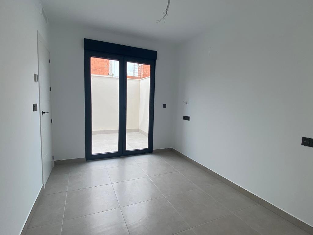 22 Villa in Los Alcazares, 400m from the sea