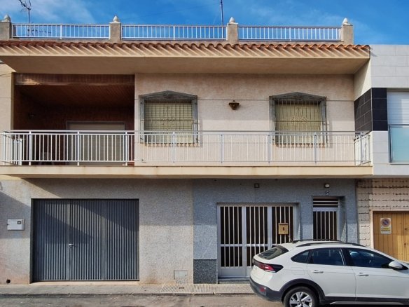 Amplia Vivienda en San Pedro del Pinatar