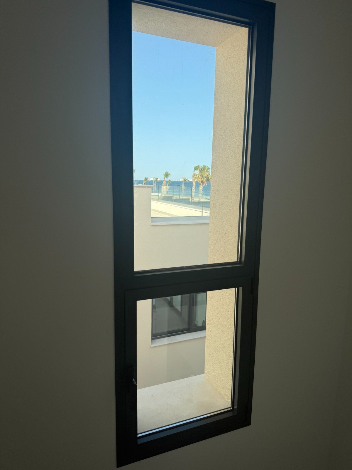 Exclusiva villa de lujo en primera línea de mar en Los Alcázares