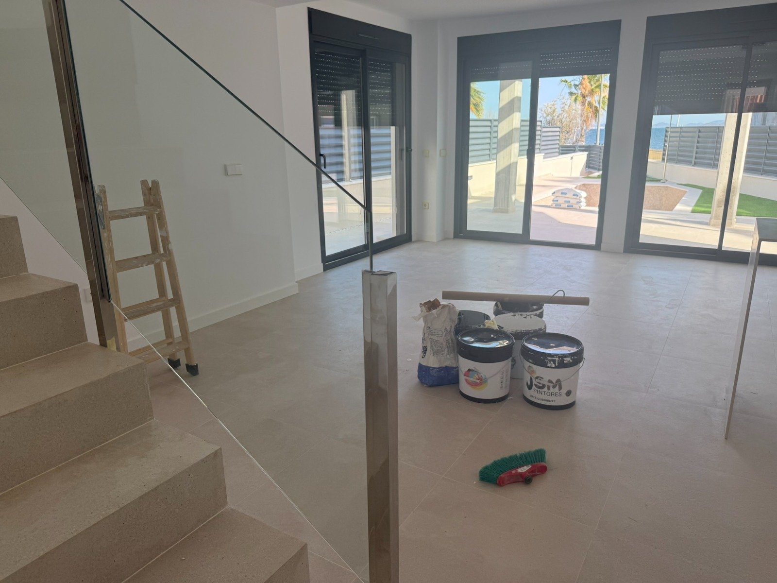 Exclusiva villa de lujo en primera línea de mar en Los Alcázares