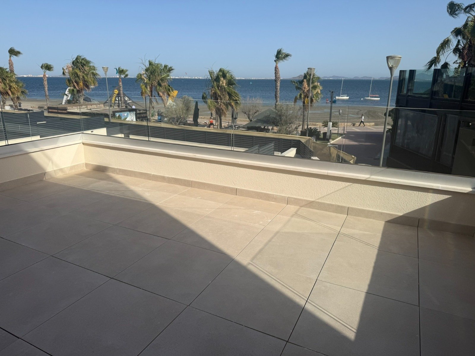 Exclusiva villa de lujo en primera línea de mar en Los Alcázares