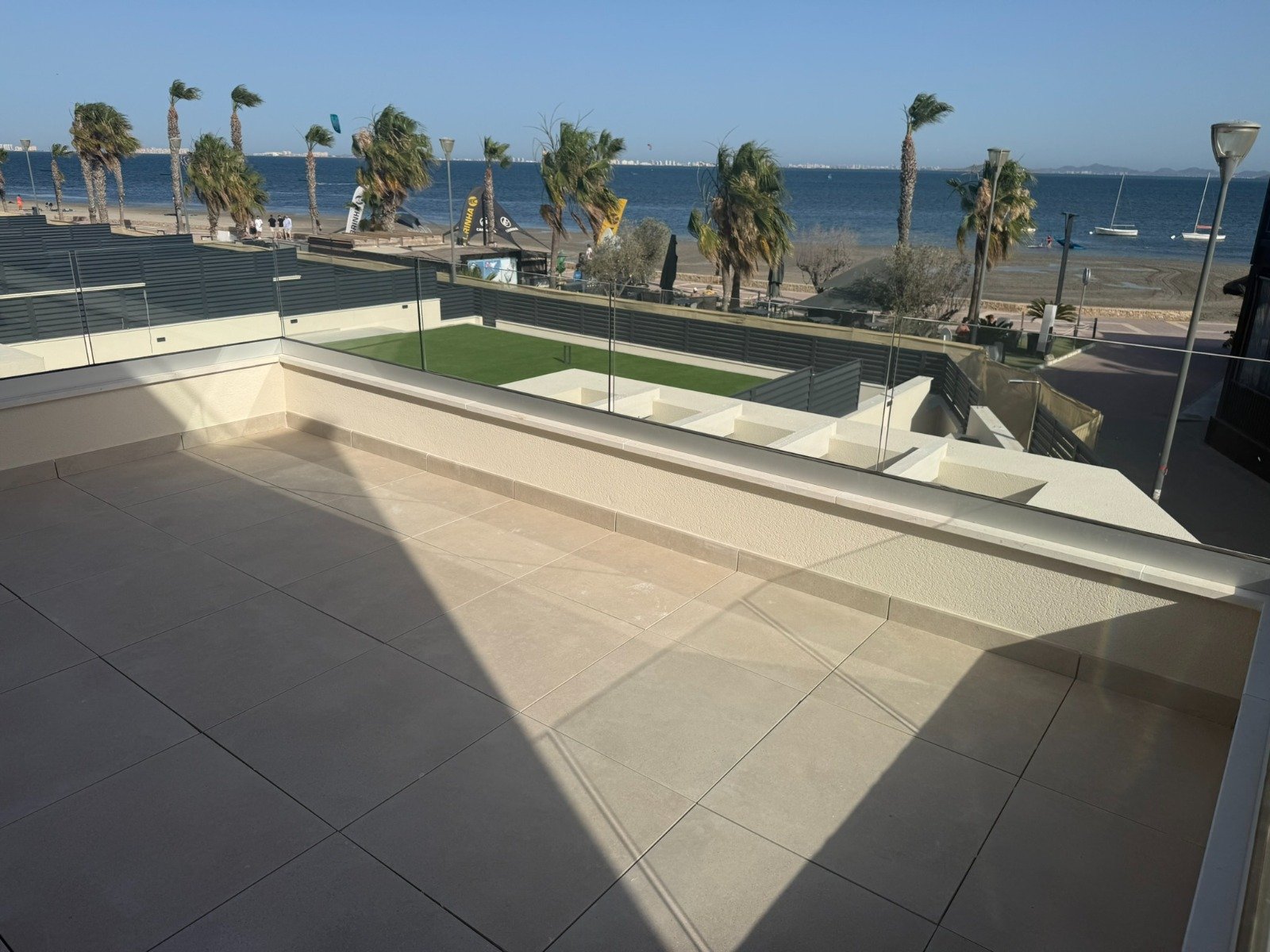 Exclusiva villa de lujo en primera línea de mar en Los Alcázares