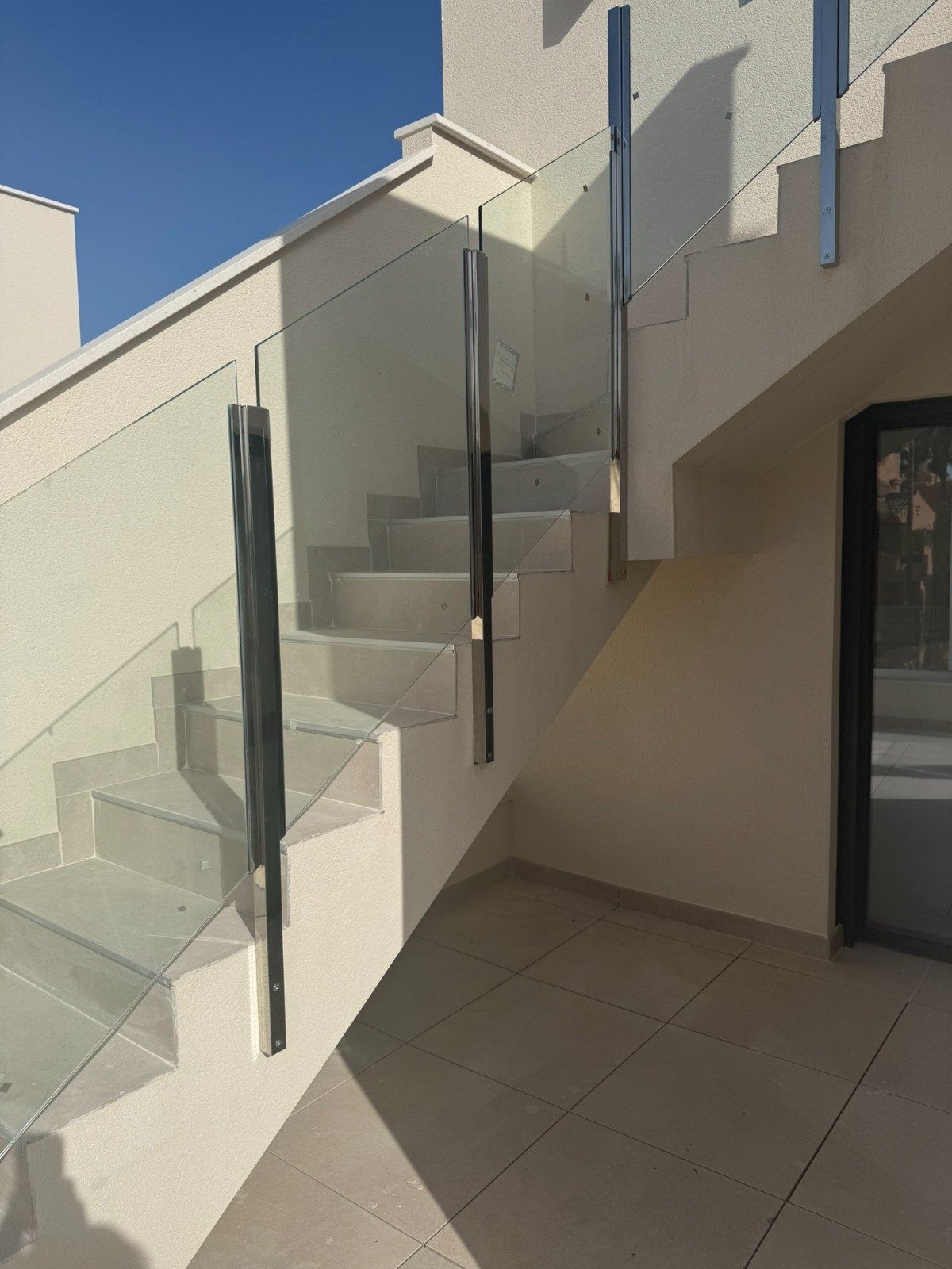 Exclusiva villa de lujo en primera línea de mar en Los Alcázares